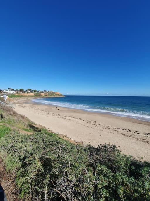 Luxury Home In Christies Beach With King Bed, Nbn, Netflix, 3Bed 2Bath Exterior foto